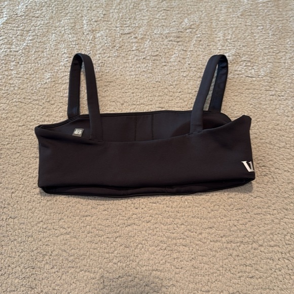 Vuori Evolve Square Neck Sports Bra Pool Black Size Large. - Picture 4 of 8